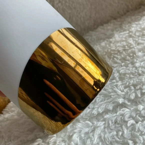 Two Starbucks Coffee/Tea Mugs 2012 Retired Matte White & Gold - 14 Oz - Picture 4 of 8